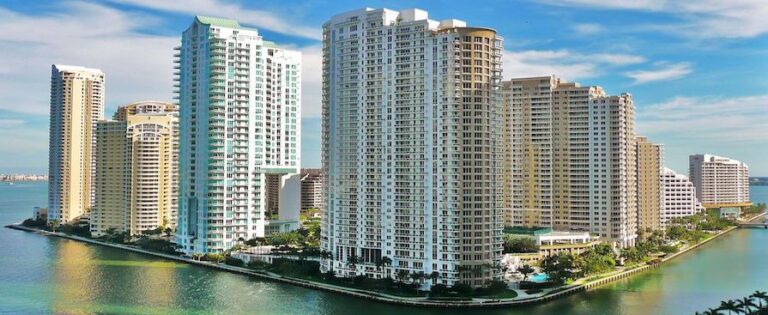 Vista de Brickell Key, Florida