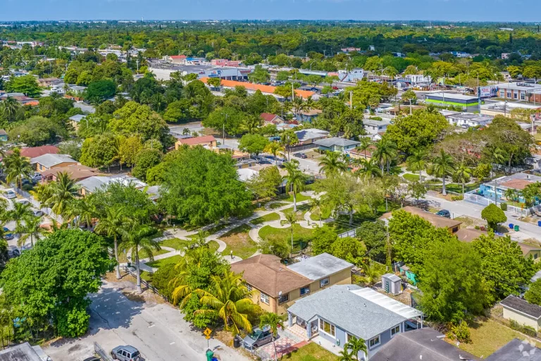 Biscayne Gardens, Miami — zona de trabajo de Santana Sales Group